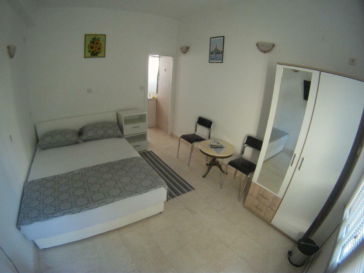 Salona Suite Bagian luar foto